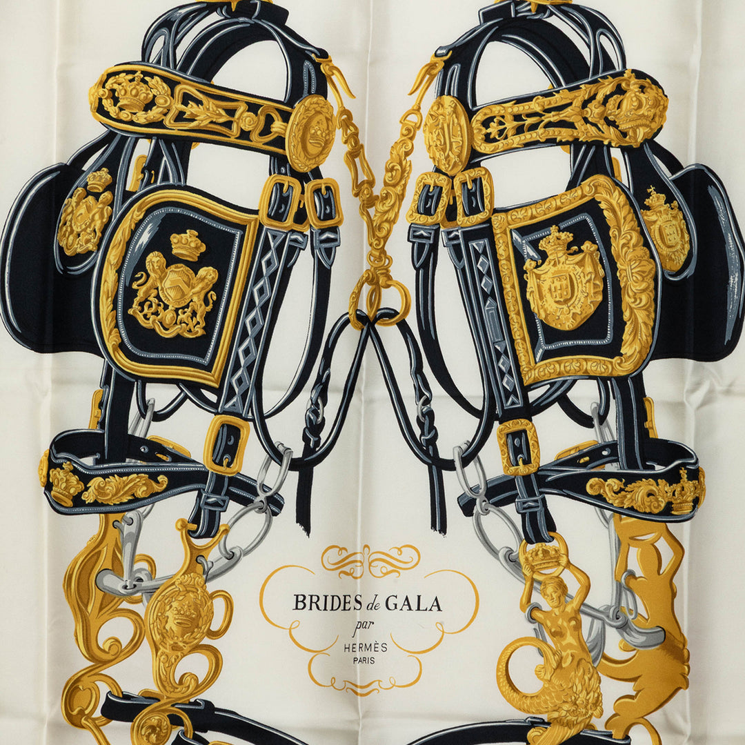 Hermès Brides de Gala Foulard 90 Noir – vue 2 – GABY PARIS