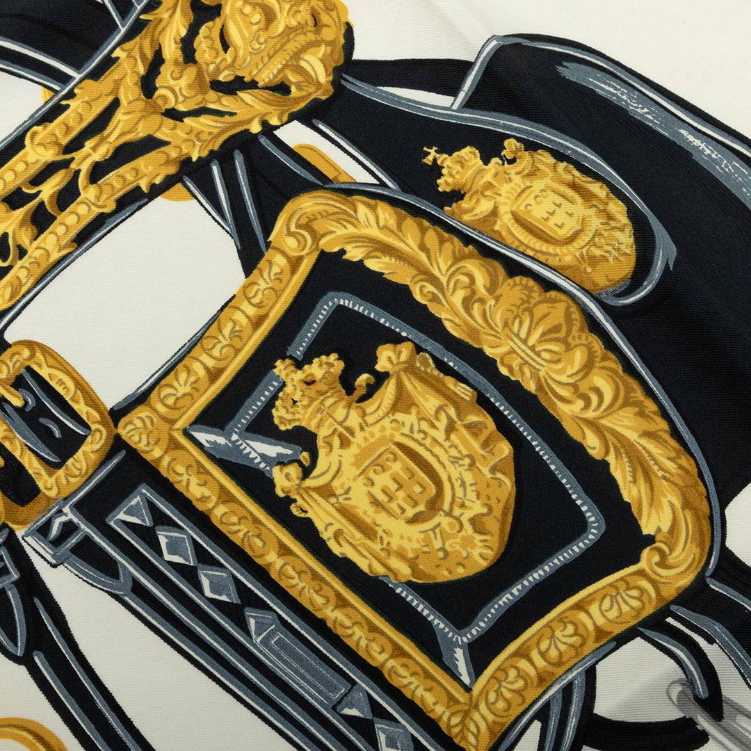 Hermès Brides de Gala Foulard 90 Noir – vue 3 – GABY PARIS
