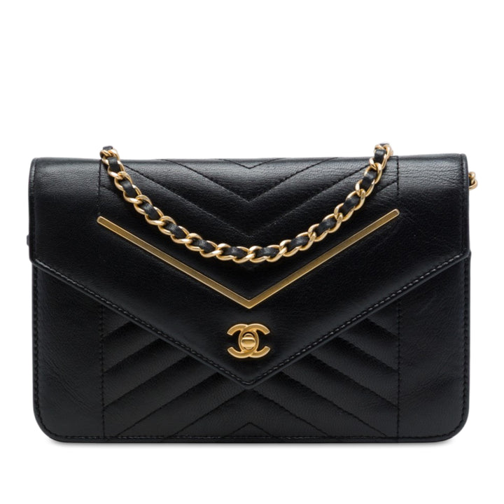 Reversed Chevron Wallet on Chain Cuir d'agneau Noir