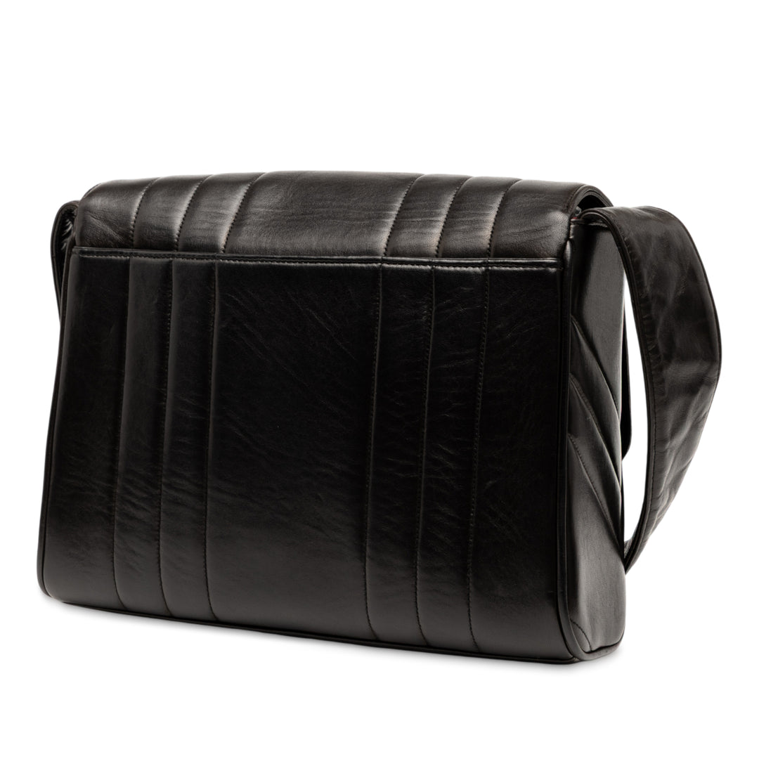 Chanel Vertical Quilt à rabat Cuir d'agneau