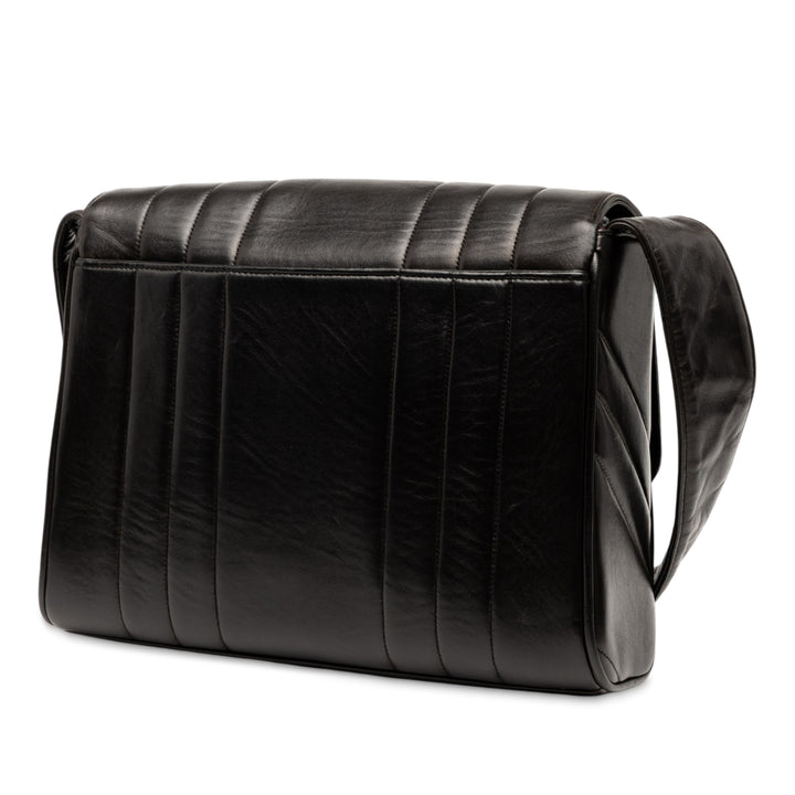 Chanel Vertical Quilt à rabat Cuir d'agneau