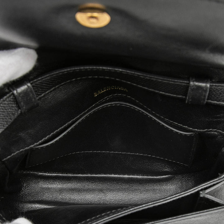 Balenciaga Cuir de veau grainé Logo Ville Day Sac porté croisé XS