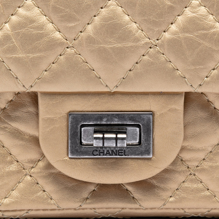 Chanel Matelassé vieilli Cuir de veau Reissue 2.55 Double rabat 224