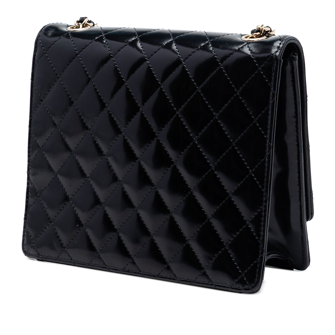 Chanel CC Matelassé Cuir verni Square à rabat