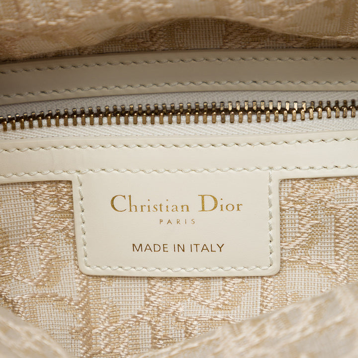 Dior Lady Dior Moyen Osier Beige – vue 5 – GABY PARIS