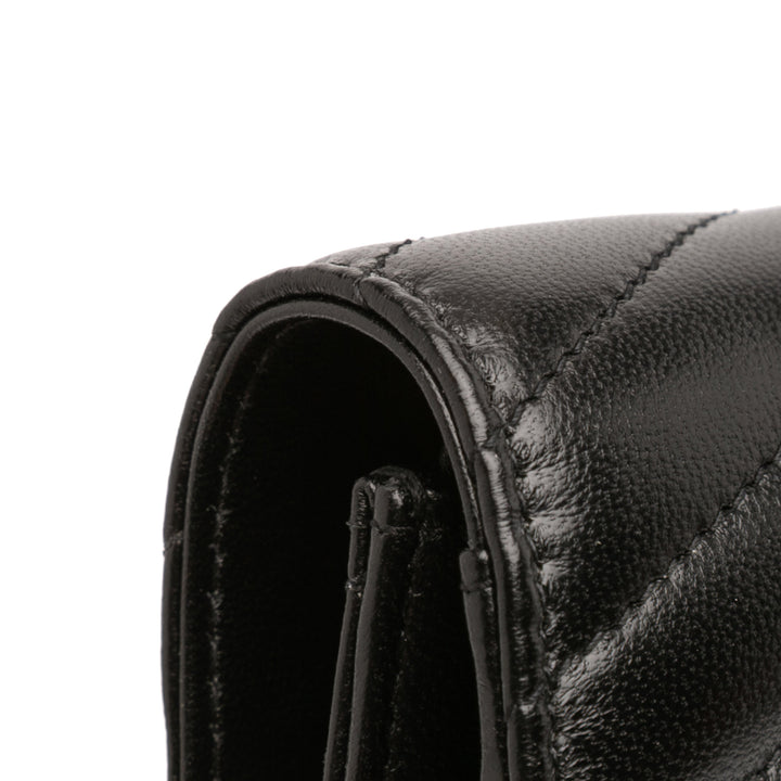 Saint Laurent Chevron Cuir Cassandre Envelope Chain Portefeuille