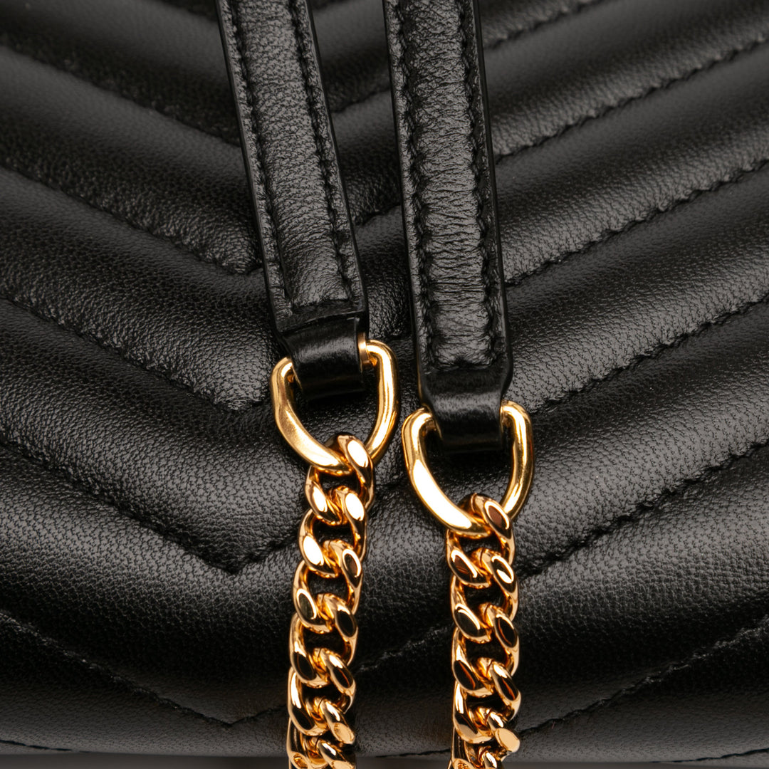 Saint Laurent Chevron Cuir Cassandre Envelope Chain Portefeuille