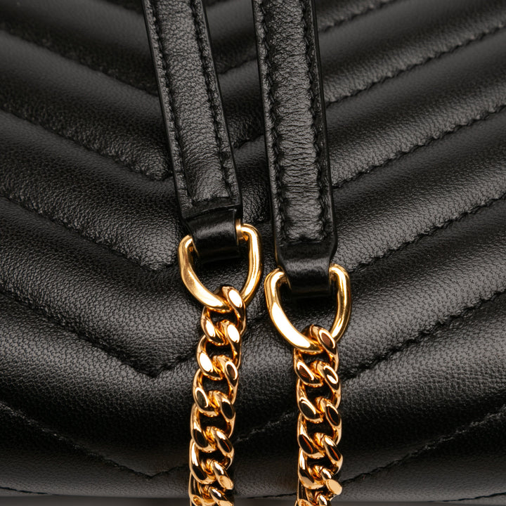 Saint Laurent Chevron Cuir Cassandre Envelope Chain Portefeuille