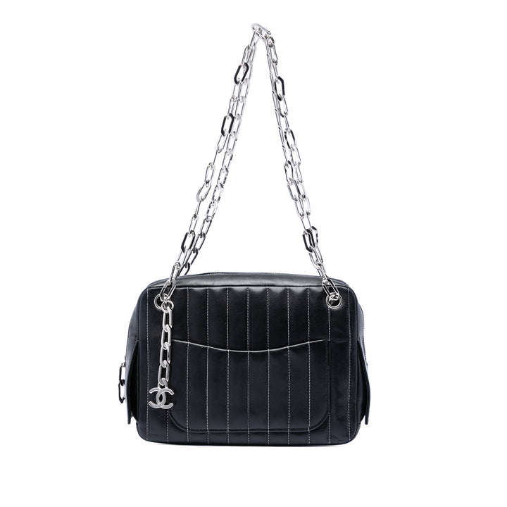 Chanel Small Vertical Matelassé Cuir d’agneau Mademoiselle Sac caméra