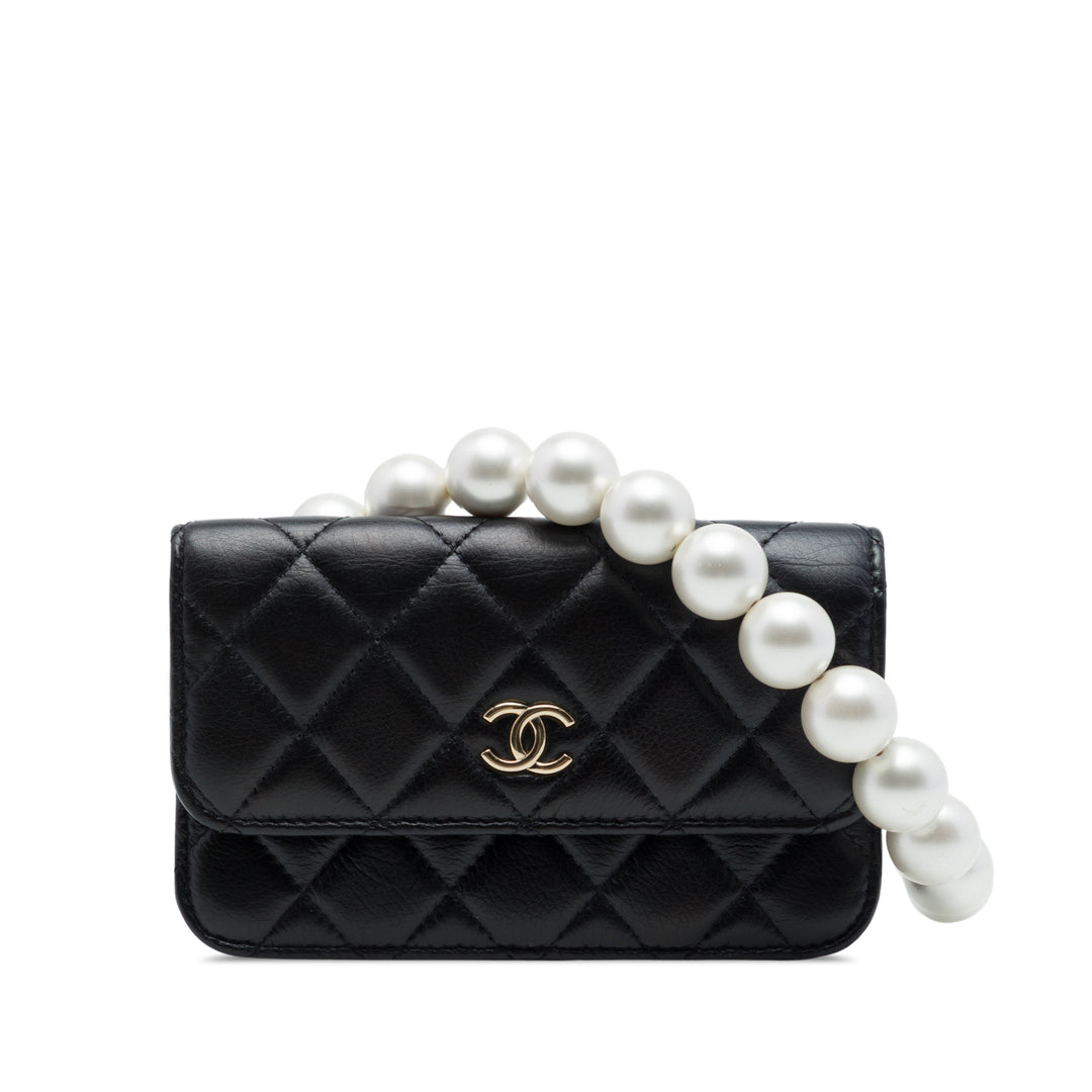 Chanel Matelassé Perles Pochette avec chaîne Maxi Cuir d'agneau Noir