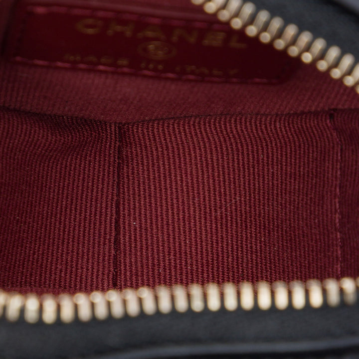 Chanel CC In Love Heart Zippé Arm Porte-monnaie Cuir d'agneau Noir – vue 4 – GABY PARIS