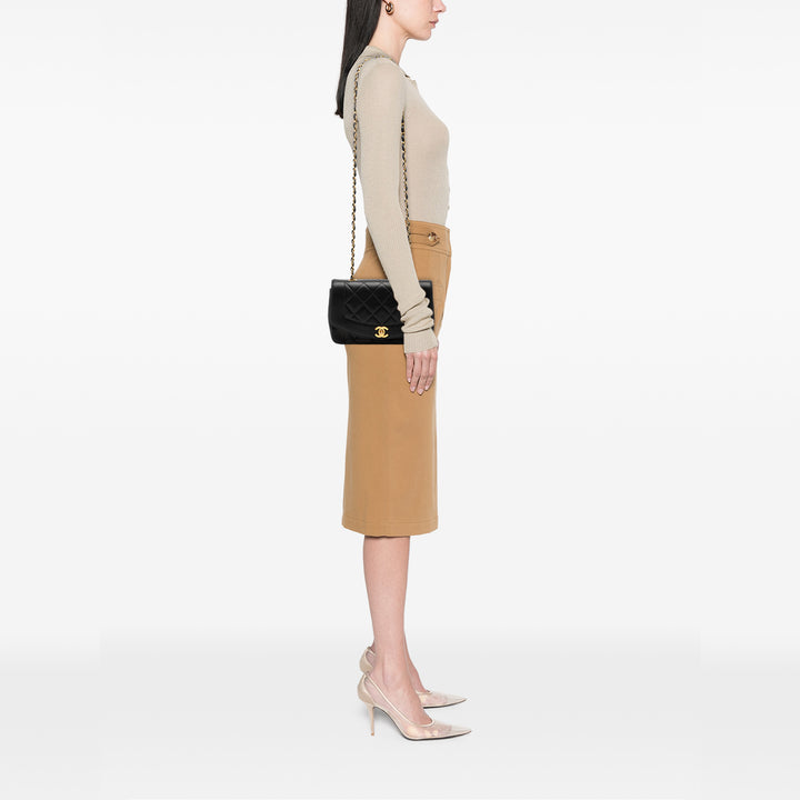 Chanel Small Cuir d’agneau Diana à rabat