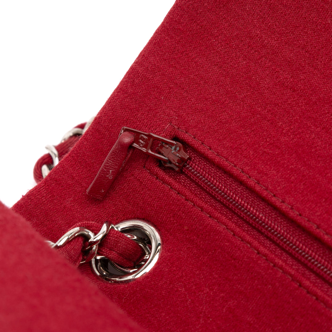 Chanel Medium Classic Jersey Double rabat Rouge – GABY PARIS Authentique