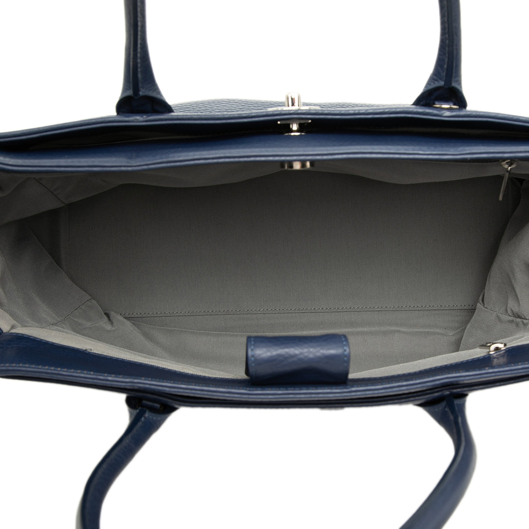 Chanel Medium Cuir de veau Executive Cerf Cabas