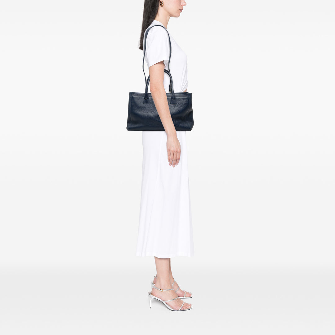 Chanel Medium Cuir de veau Executive Cerf Cabas