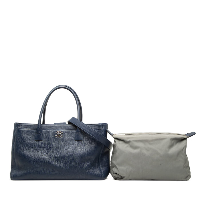 Chanel Medium Cuir de veau Executive Cerf Cabas