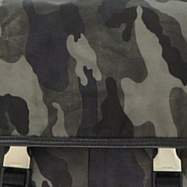 Prada Saffiano à finitions Tessuto Camouflage Double Buckle Messenger Sac