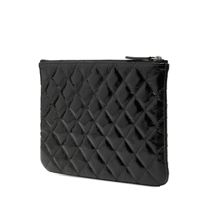 Chanel Matelassé froissé O Étui Pochette Petit Cuir