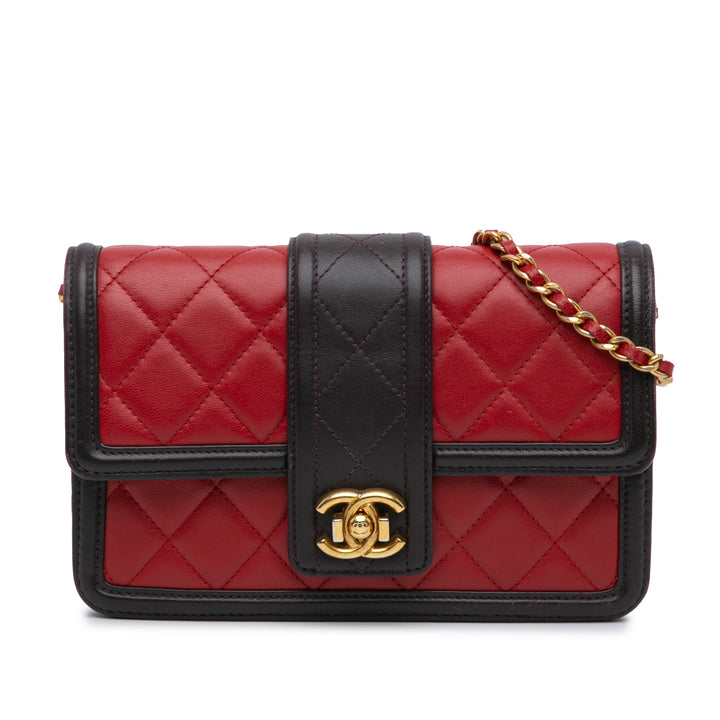 Lambskin Elegant CC Wallet On Chain Red - Gaby Paris