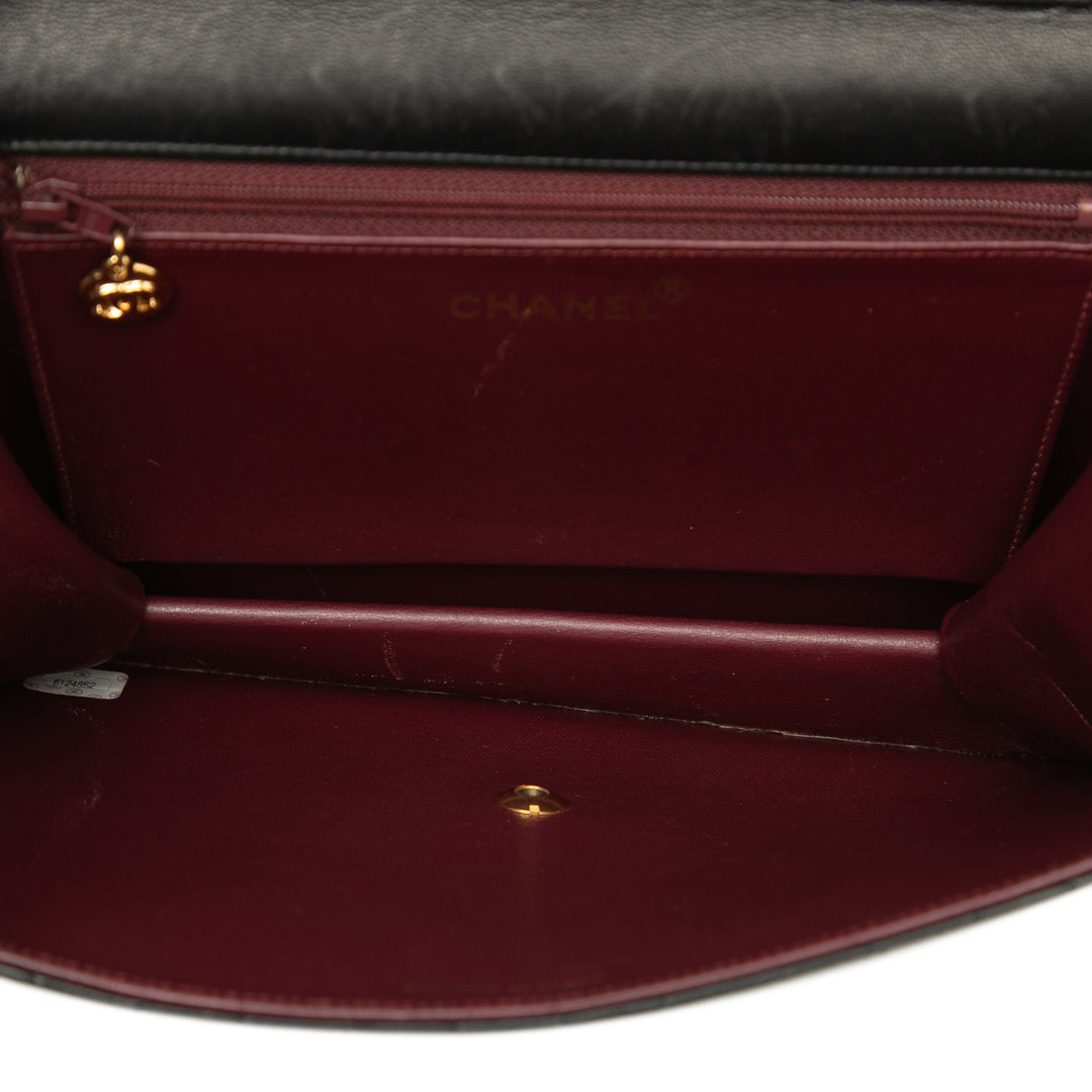 Chanel Medium CC Matelassé Cuir d’agneau Simple rabat