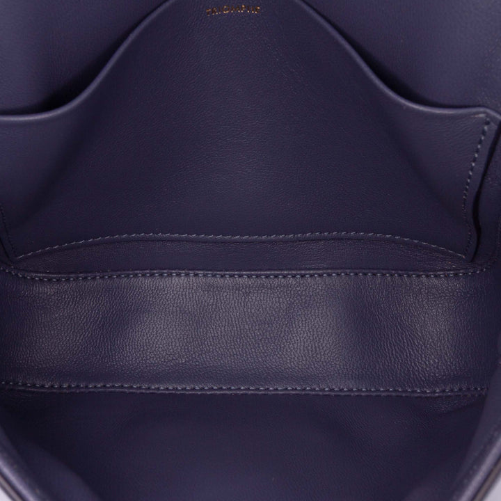 Celine Teen brillant Cuir de veau Triomphe Sac porté croisé