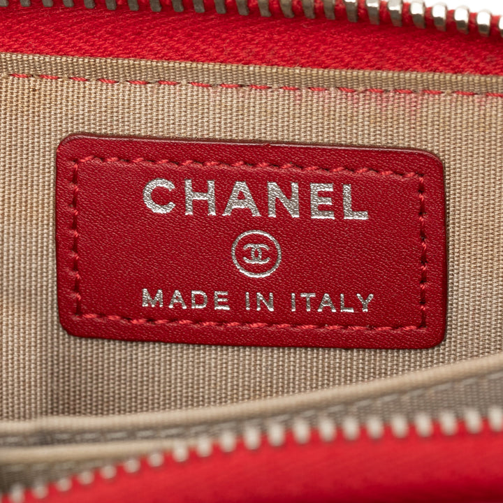 Chanel CC Matelassé Cuir verni Brilliant Zip Around Coin Pochette
