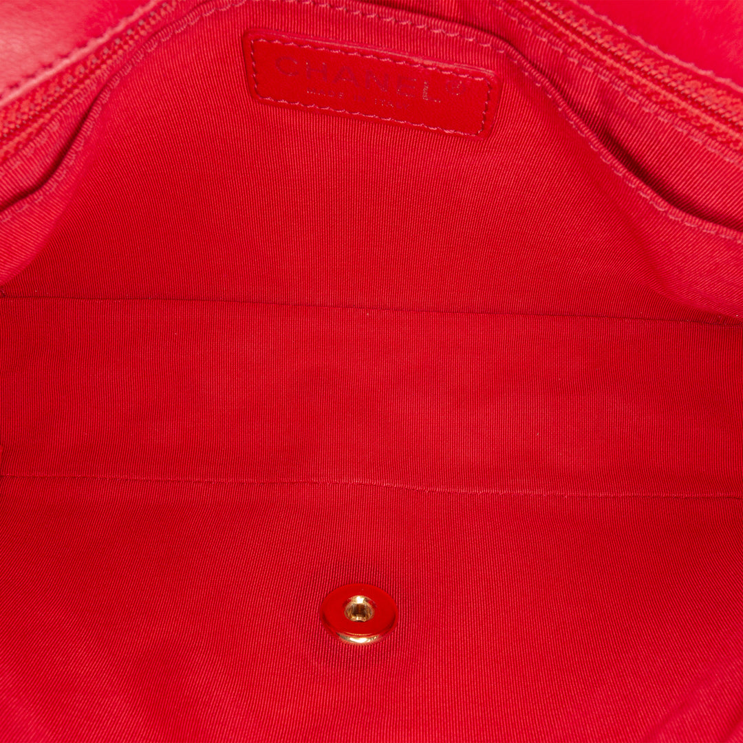 Chanel Medium Classic Cuir d’agneau Valentines Heart Charms Simple rabat