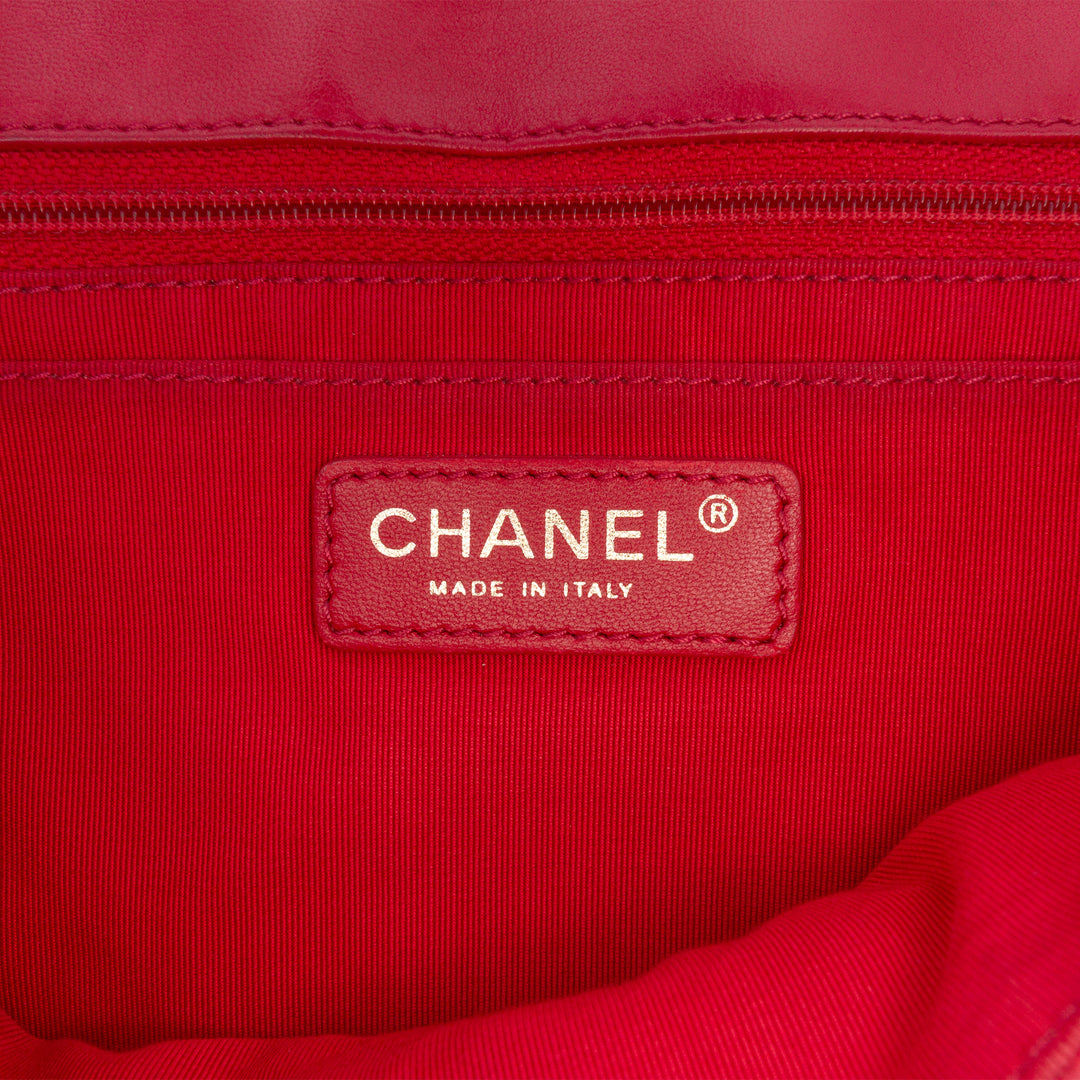 Chanel Medium Classic Cuir d’agneau Valentines Heart Charms Simple rabat