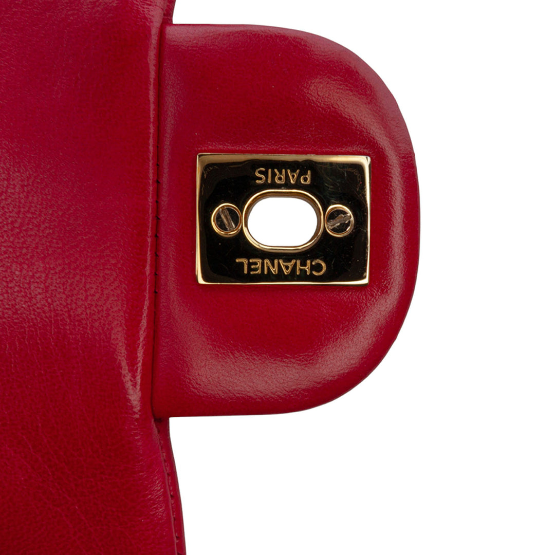 Chanel Medium Classic Cuir d’agneau Valentines Heart Charms Simple rabat