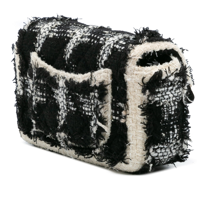 Chanel Mini Rectangular Classic Tweed Tartan Simple rabat Noir – GABY PARIS Authentique
