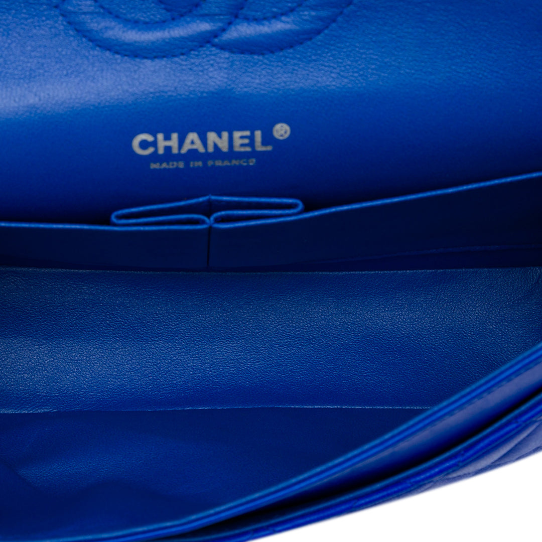 Chanel Medium Classic Cuir d’agneau Double rabat