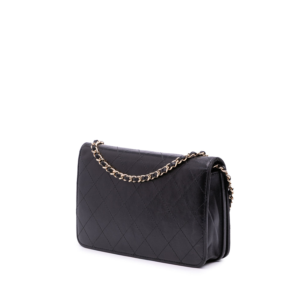 CC Quilted Lambskin Wallet On Chain Black - Gaby Paris