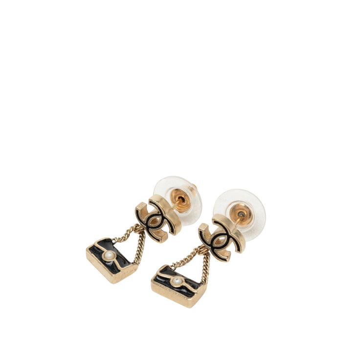 Chanel CC plaqué Émail et Perles fantaisie Classic à rabat Sac pendantes Boucles d'oreilles Métal