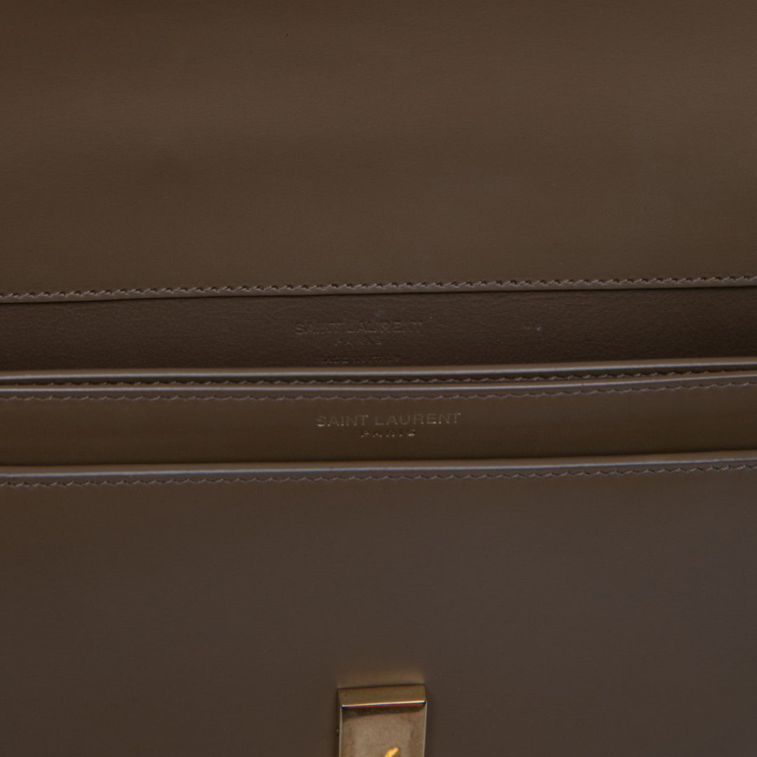 Saint Laurent Voltaire sac à Cuir de veau Marron – vue 5 – GABY PARIS