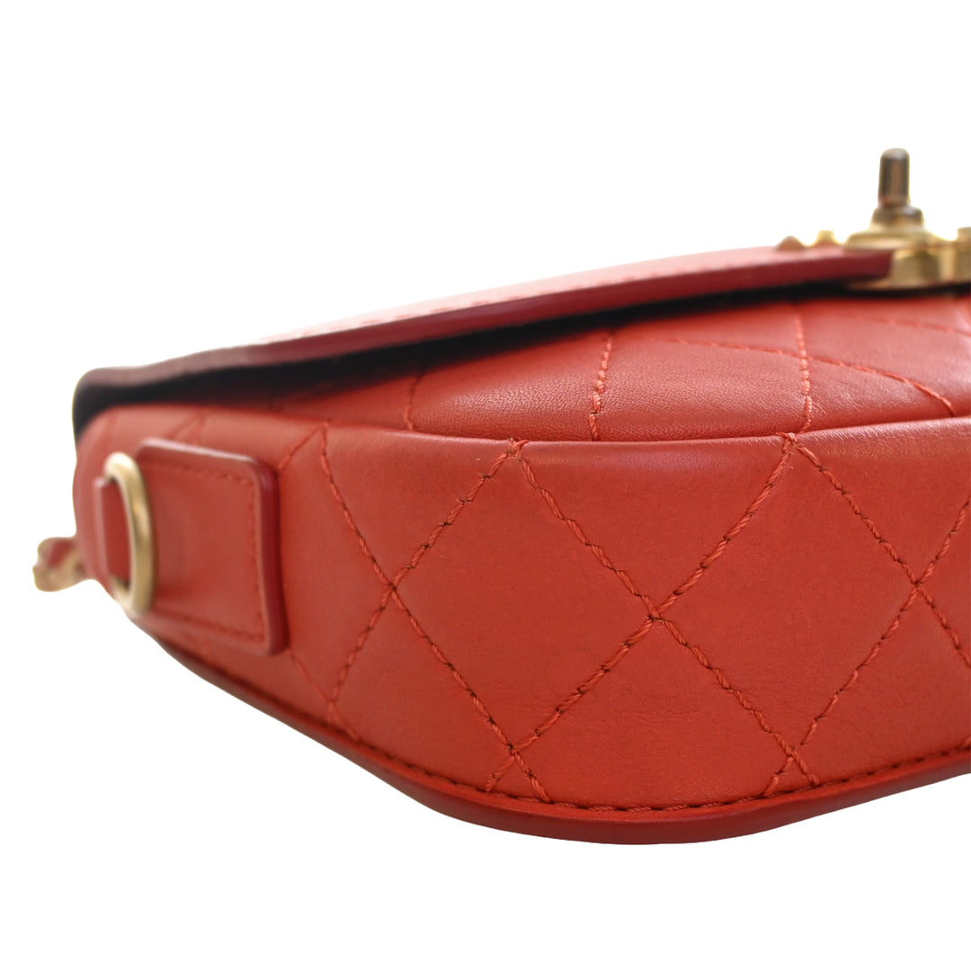 Chanel Matelassé Cuir de veau Multi Pochetteing à rabat et Coin Purse