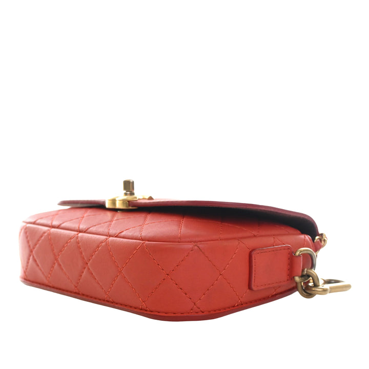 Chanel Matelassé Cuir de veau Multi Pochetteing à rabat et Coin Purse