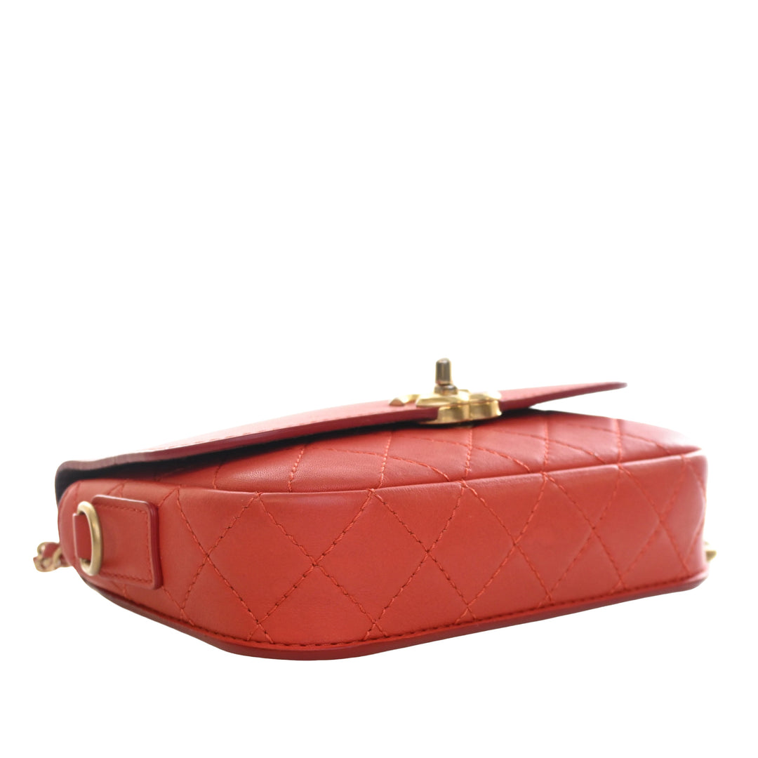 Chanel Matelassé Cuir de veau Multi Pochetteing à rabat et Coin Purse
