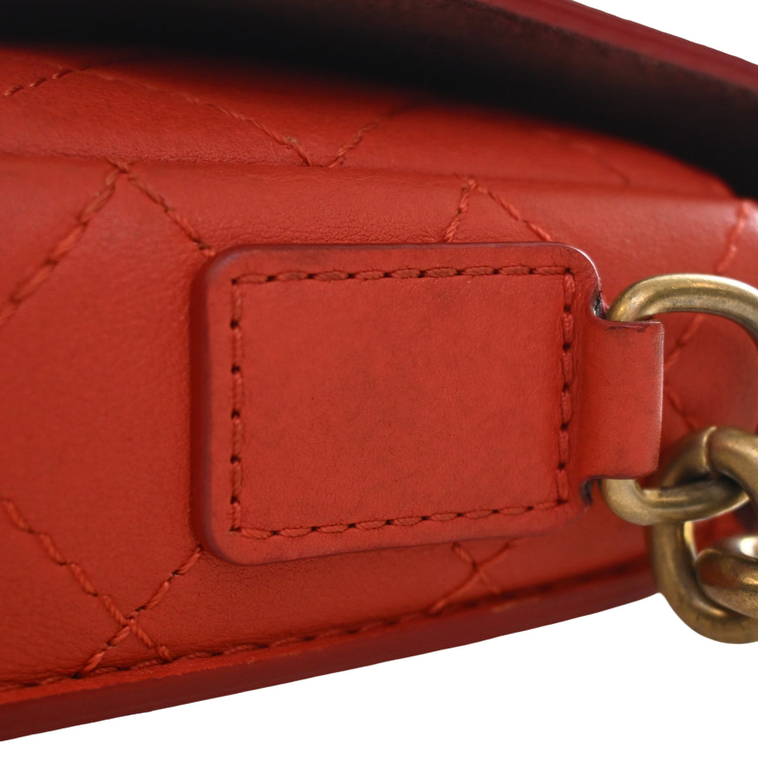 Chanel Matelassé Cuir de veau Multi Pochetteing à rabat et Coin Purse