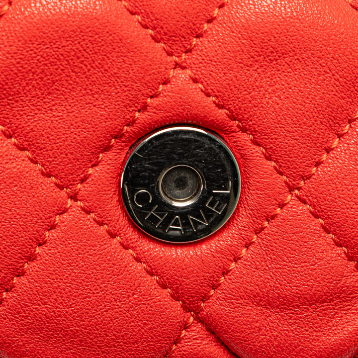 Large Quilted Lambskin Chain Around Flap Red - Gaby Paris