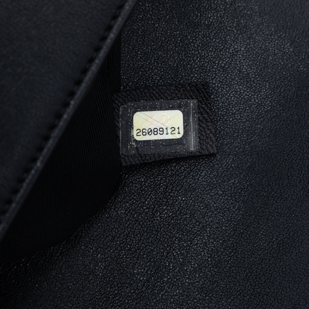 Chanel Mini Matelassé Sheepskin Double Chevron à rabat