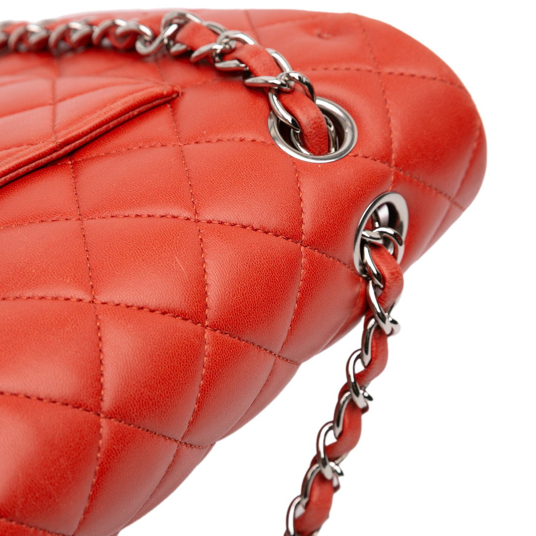 Chanel Medium Classic Cuir d’agneau Double rabat