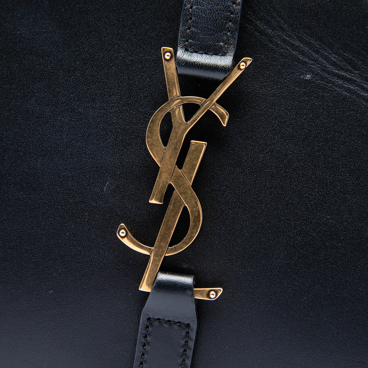 Saint Laurent Le 5 a 7 Cuir de veau lisse