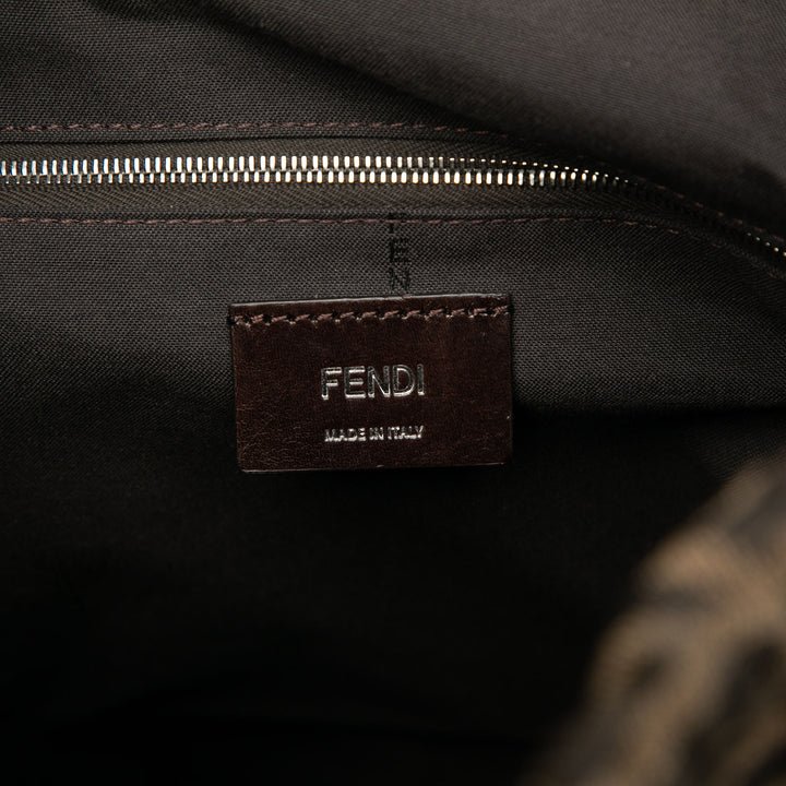 Fendi Large Zucca Toile Strike Sac à dos