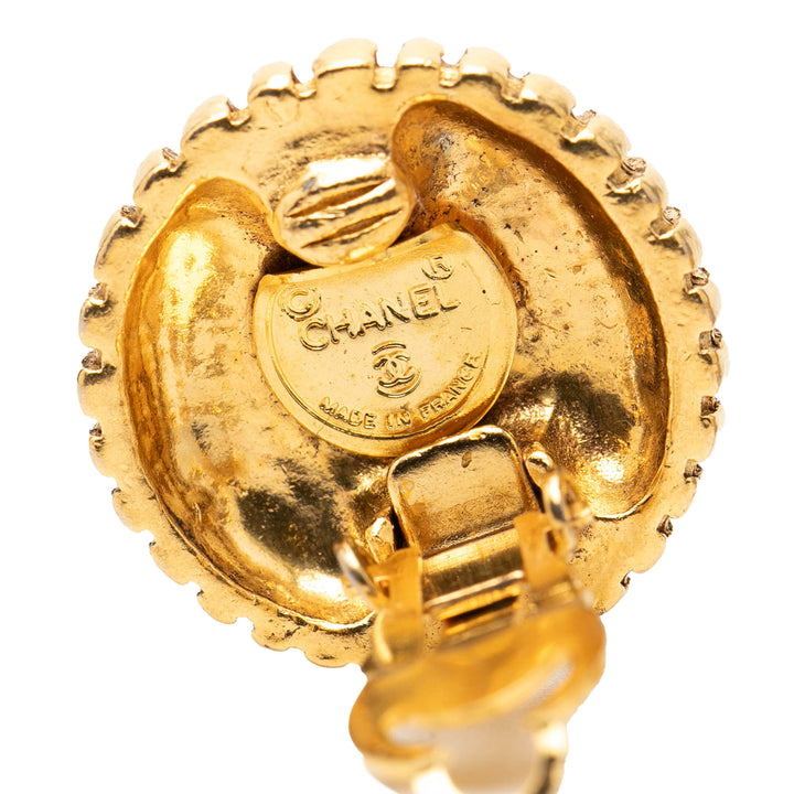 Chanel CC plaqué Rond Clip On Boucles d’oreilles