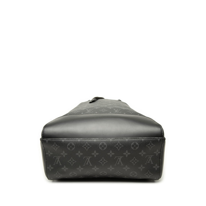 Louis Vuitton Monogram Eclipse Explorer Sac à dos