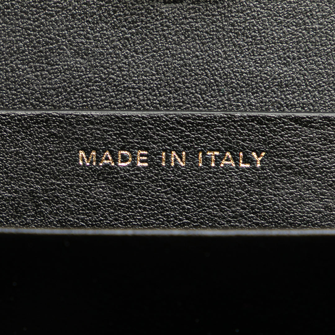 Small Glazed Goatskin Box With Chain Black - Gaby Paris