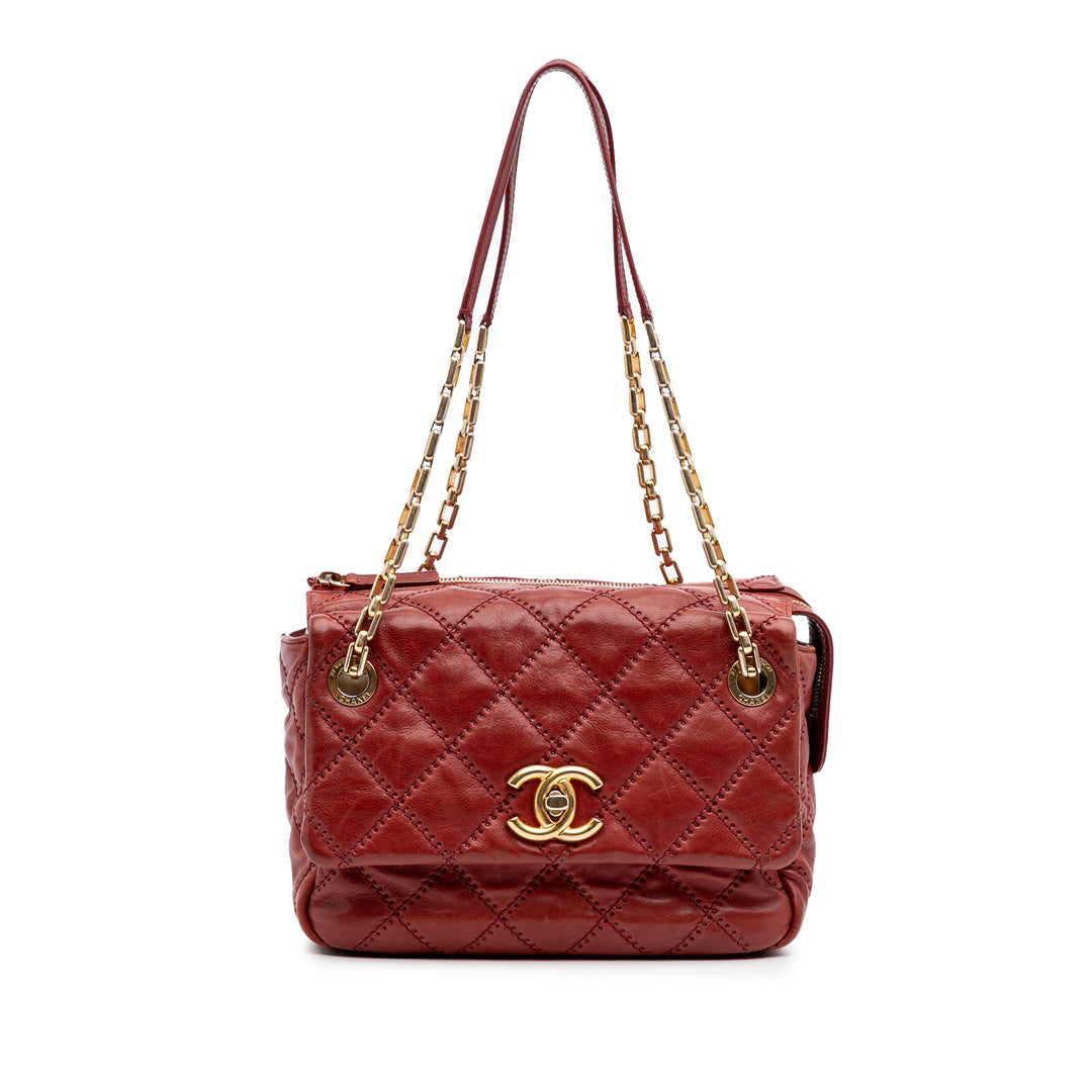 Quilted Calfskin Retro Chain Camera Flap Red - Gaby Paris