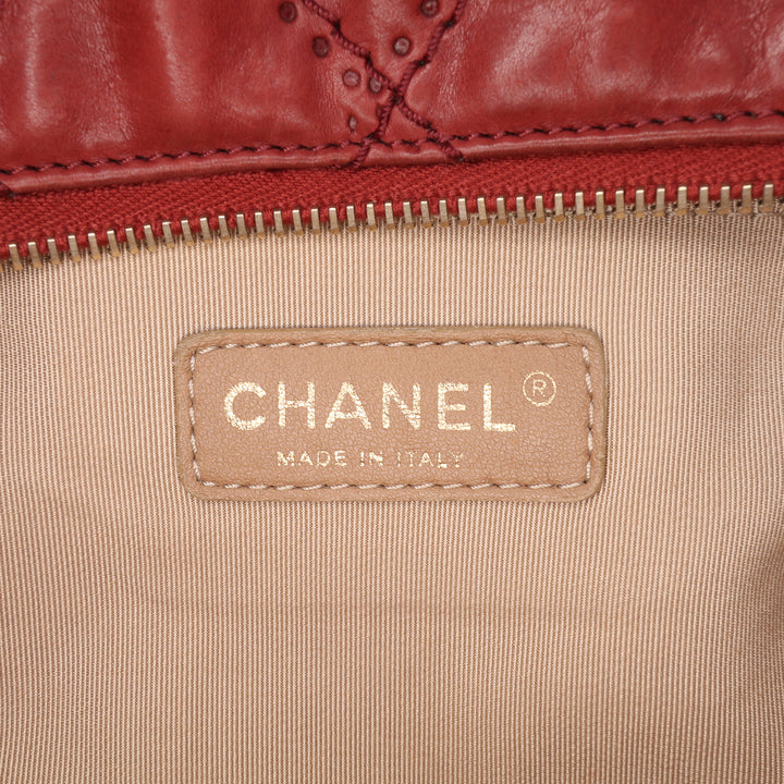 Quilted Calfskin Retro Chain Camera Flap Red - Gaby Paris