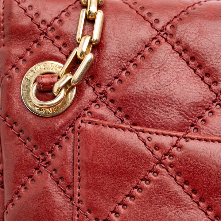 Quilted Calfskin Retro Chain Camera Flap Red - Gaby Paris