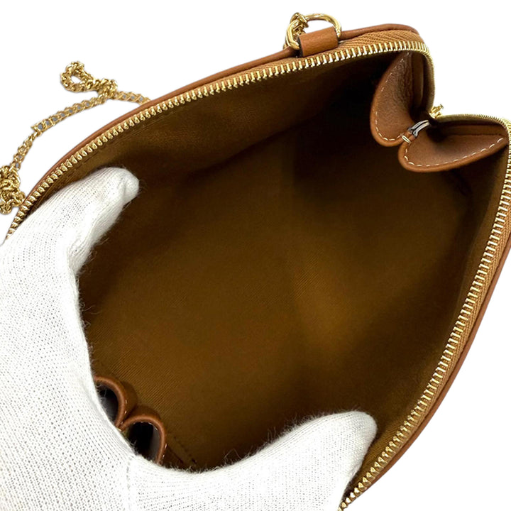 Triomphe Pochette avec chaîne Triomphe enduite Blanc
